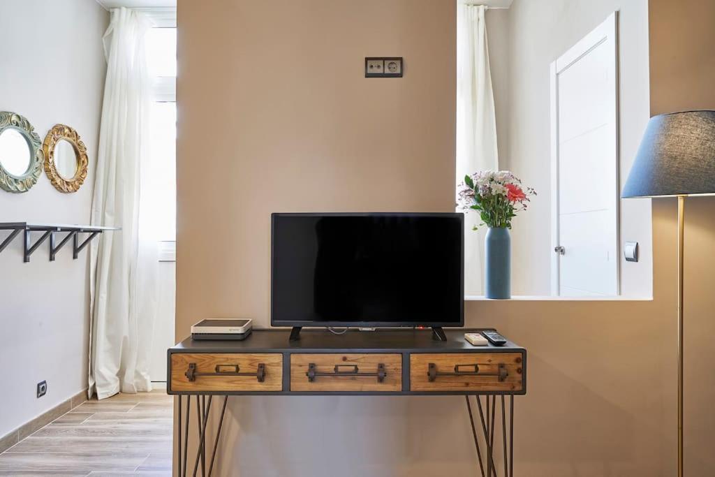 Bebarceloner Sants Apartments - 2 Bedrooms Extérieur photo